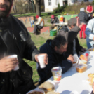 Húsvéti ételosztás