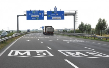 Baleset történt az M5-ös autópályán Balástyánál