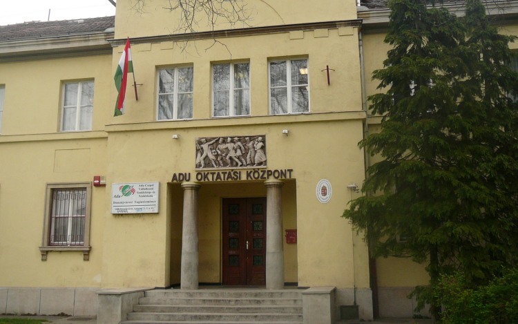 Az Adu iskola ajánlja