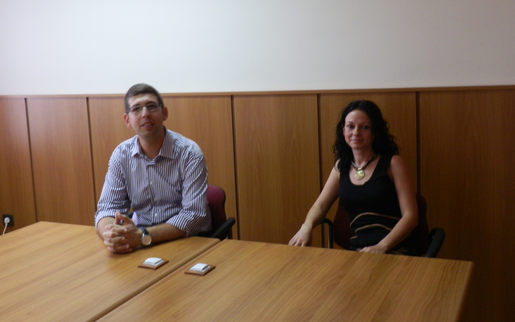 Párbeszéd Magyarországért: Hol a képviselő?