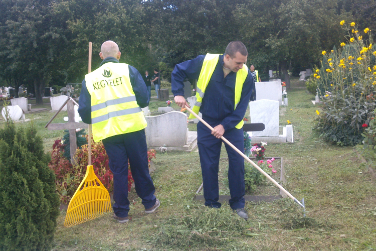 Télen is közmunkások