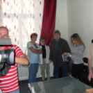 Együtt 2014 kampány-körút  a bejáratnál Gombossal