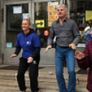 Az esőemberek elfogadásáért