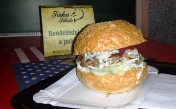 Ahol kézzel készítik még a tortilla lapot is…