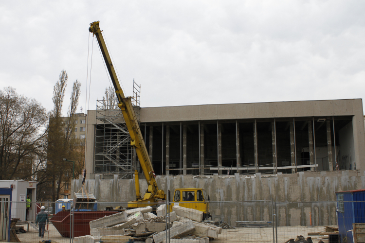 Baleset a C-szárny átépítésénél