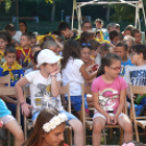 Hetet egy csapásra, színjáték gyerekeknek