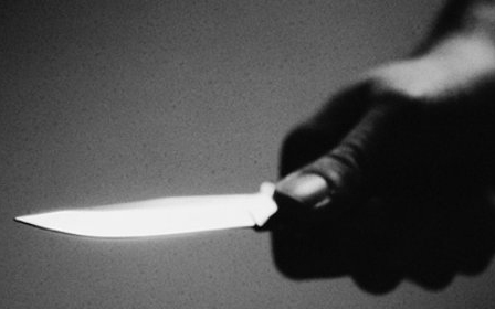 Emberölés kísérlettel gyanúsítják