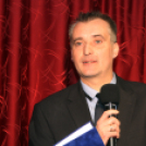 Sajtótájékoztató