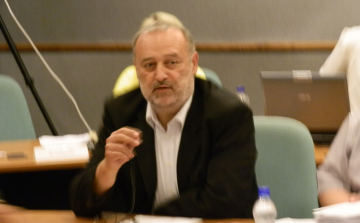 Dr. Dorkota Lajos politikai búcsúja - videóval