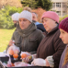 Húsvéti ételosztás