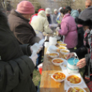 Húsvéti ételosztás