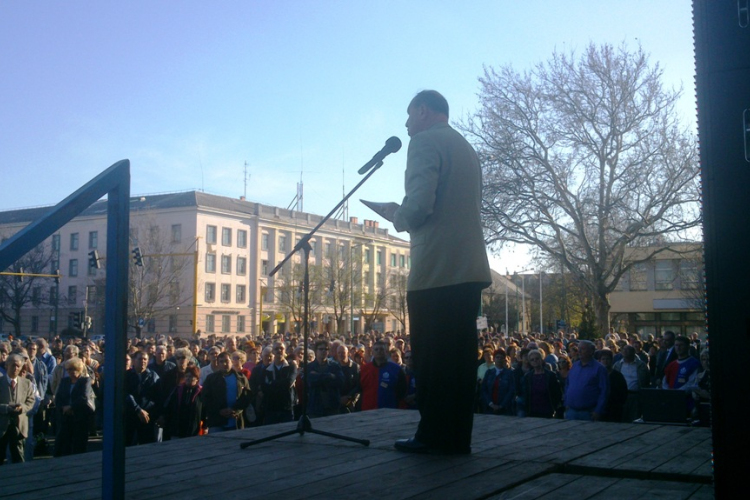 Nagygyűlés a Vasműért