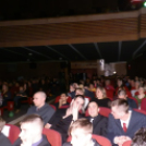 Rosti is szalagot tűzött