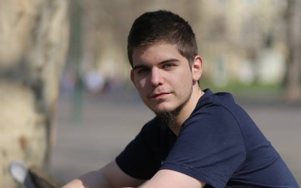 Emil és a müncheni ámokfutó