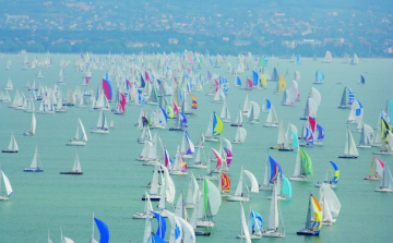 Kékszalag - Bajnoki gyűrűt kap a győztes