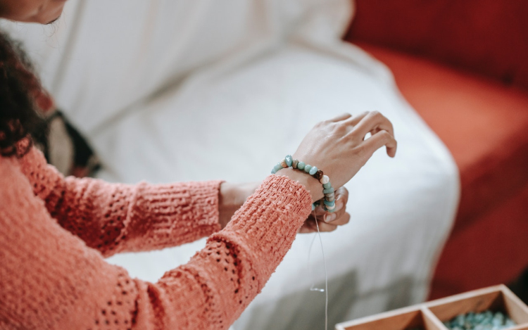 Milyen szempontok alapján válasszunk ékszert ajándékba?