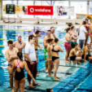 Víziparádé a középiskolásokkal