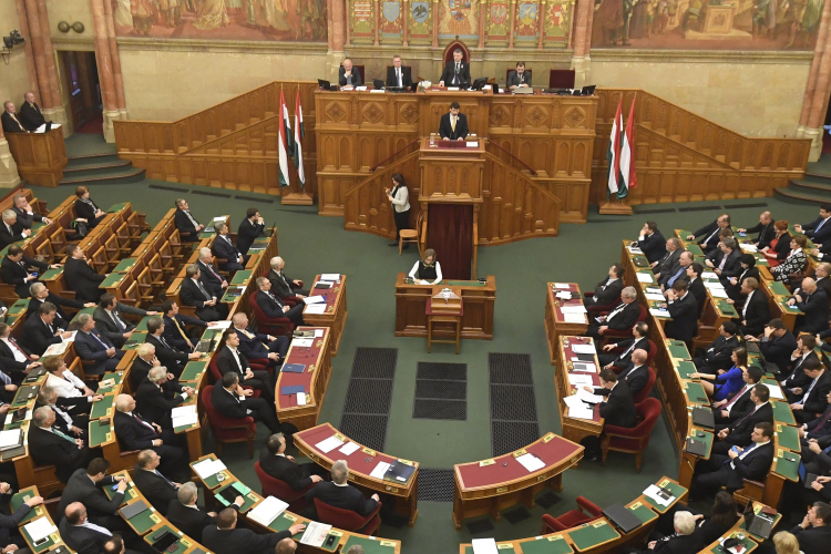 Tárca nélküli miniszter felügyeli majd Paks II.-t