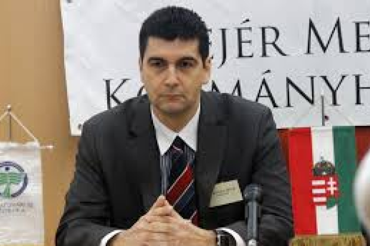 Dr. Kovács Pétert kitüntették