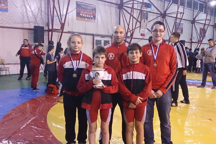 Eredményesek a Dunaferr SE birkózói