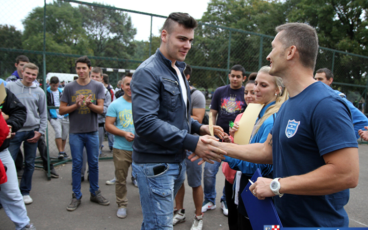 Dunaferr sportnap- képekkel