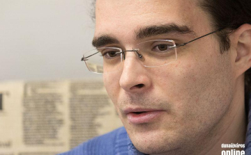 Veled vagyunk, István! 