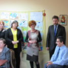 Mozgáskorlátozottak irodát avattak