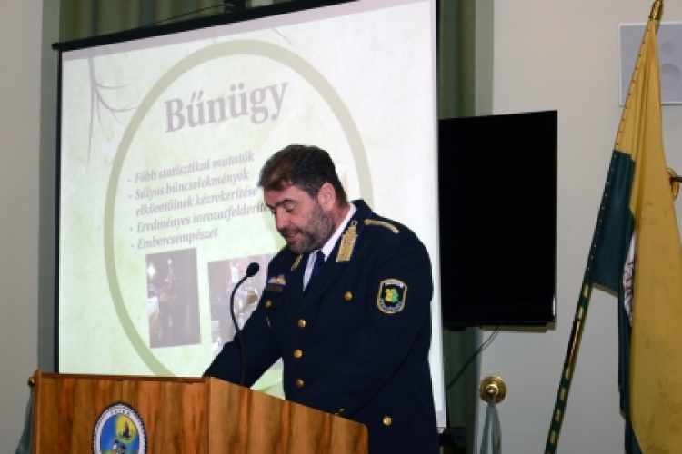  Évet értékelt a Fejér megyei főkapitány
