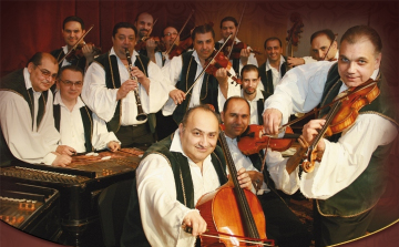 Rajkó Radeztkyvel is jön