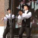  A Vasas Néptáncegyüttes a Főtér avatásán