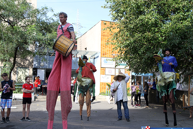 Volt egy nap Intercisában