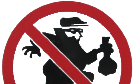 Fogadásból lopott pulóverre fázott rá a tini