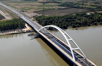 Gyorsforgalmi út épül az M7 és M5 küzött a Pentele-hídon át