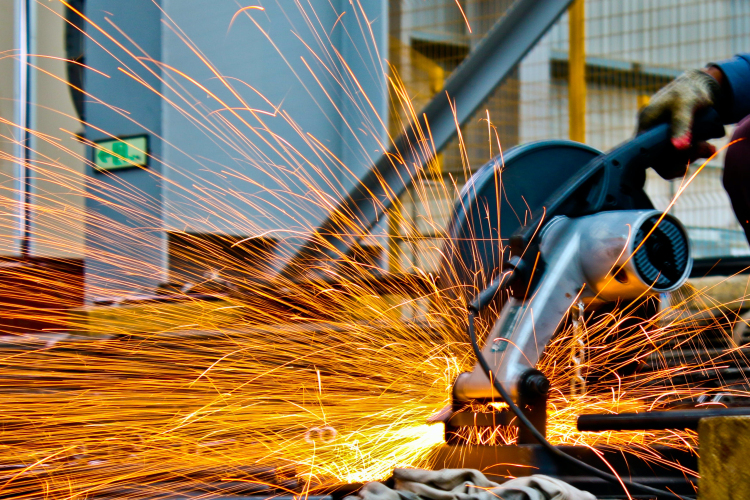 A Liberty Dunaújváros újraindította a hengerműveket