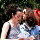 Nyolcadikos diákok bolondballagása