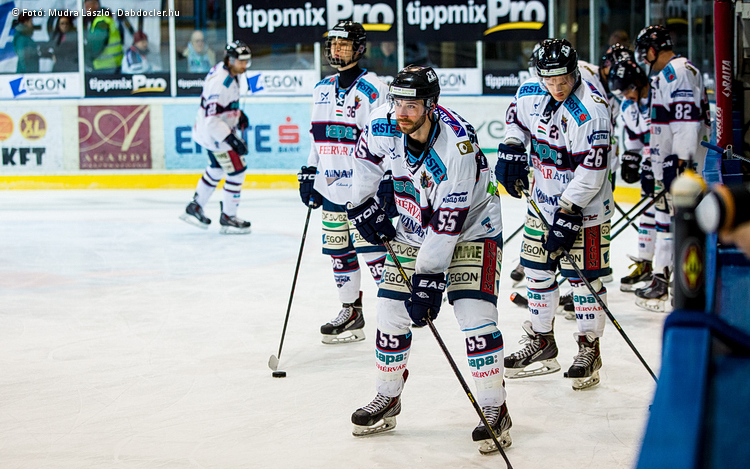 Diadalmas Volán-verés 