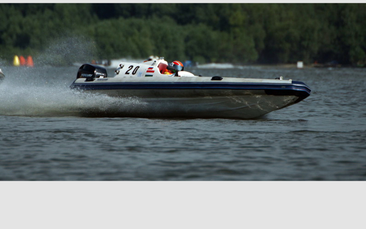 Száguldó hajók szerelmesei