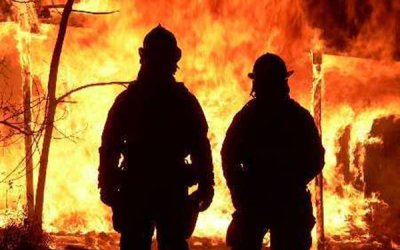 Garázs és ház égett  hétvégén