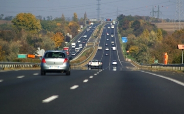 Megszűnt a forgalomkorlátozás az M7-es autópályán